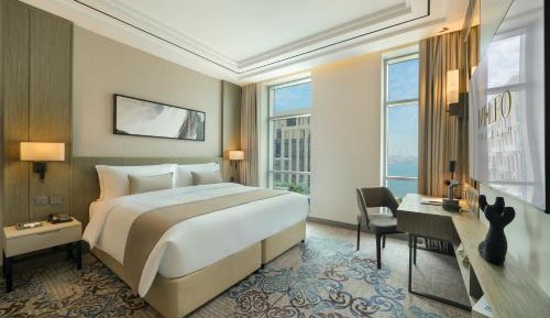 King Room with Balcony with Free Beach Access, Enjoy exclusive 25% discounts on F&B, Spa, and Laundry