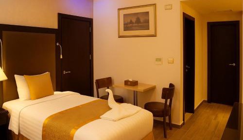 Twin Room with Balcony
