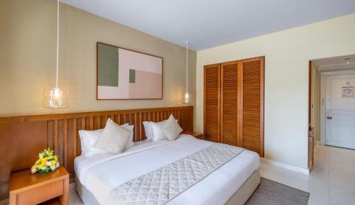 Sifawy Room King Bed