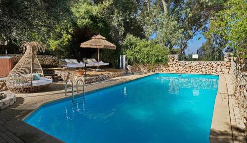 Villa with Private Pool