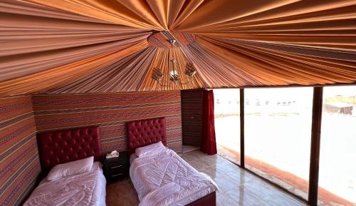 Twin Room with Mountain View