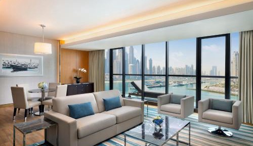 King Executive Suite with Sea View, Balcony and Lounge Access