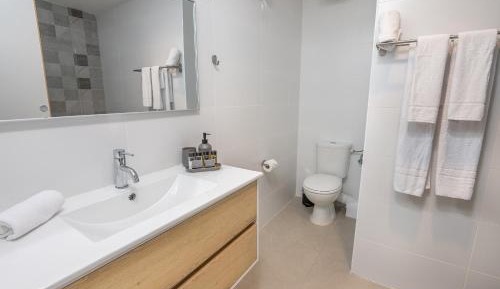 Two Bedroom Apartment with Balcony and Office 