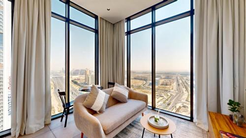 Sunrise Corner One Bed with Balcony