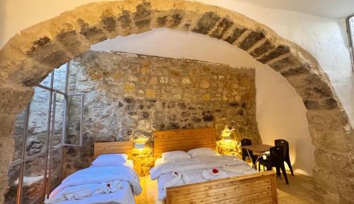 Triple Room with Private Bathroom