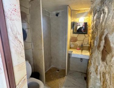 Single Room with Shower