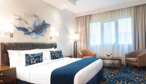 Deluxe King Room