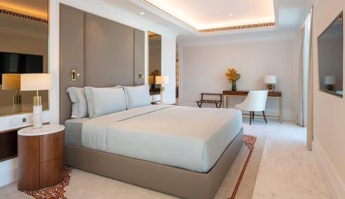 Royal City Suite