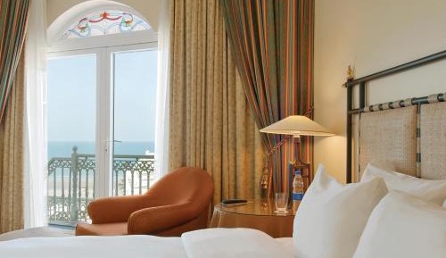 Grand King Suite