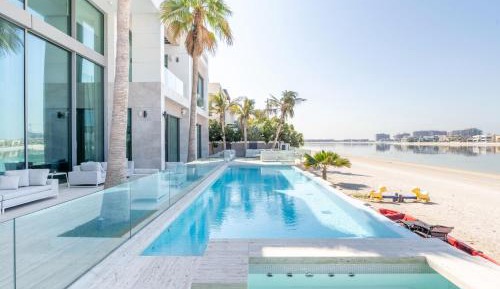 Villa - Beach Front