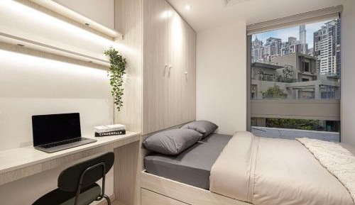 Queen Room