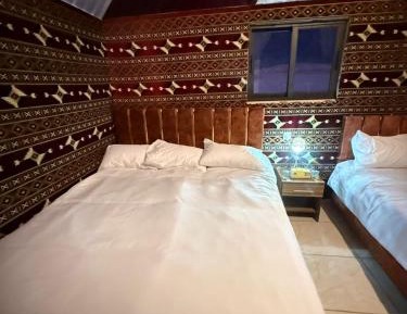 Deluxe Double or Twin Room with Balcony