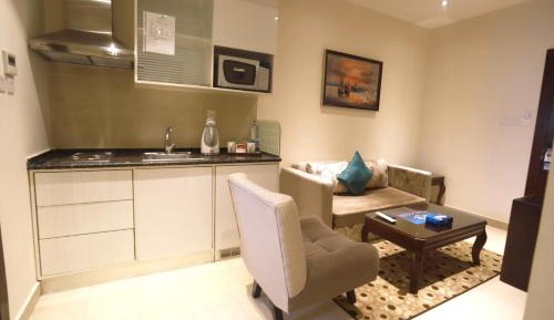 Superior King Suite