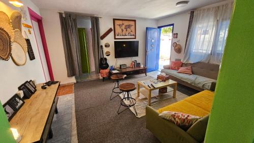 Twin Room with Private Bathroom