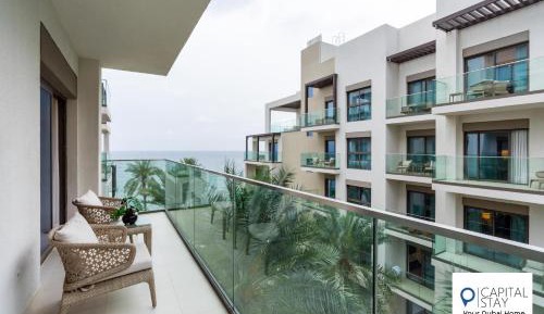 Apartment with View and Balcony