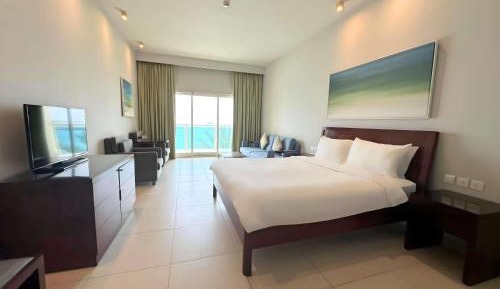 Premium Room with Balcony and Ocean View