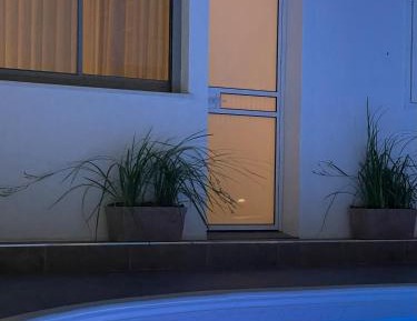 Apartment with Pool View 