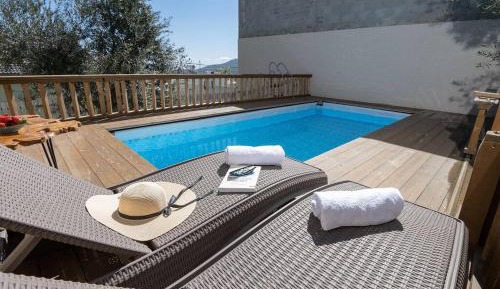 Suite with Private Pool