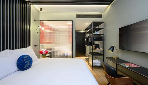 Urban Room