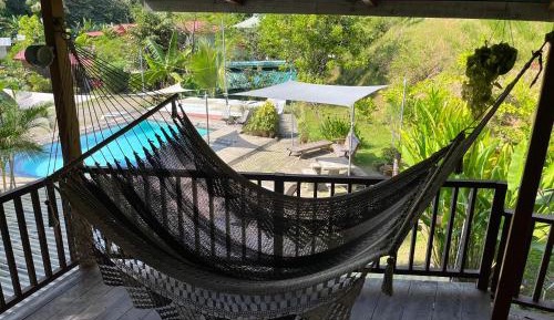 Apartment with Pool View 