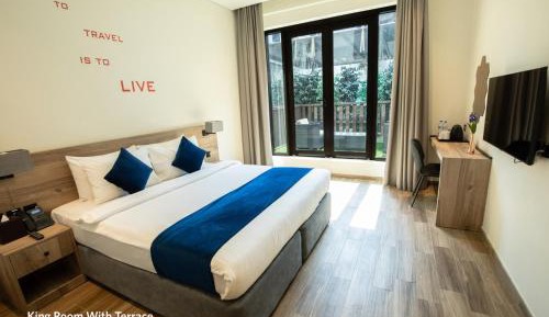 Executive Double Room (includes 15% off F&B)