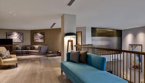 Royal Suite, Executive Lounge Access, Afternoon Tea, Happy Hour, 1 King, Garden View 
