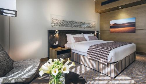 Deluxe King Room