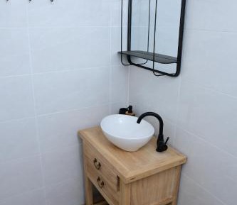 Standard Double Suite