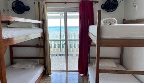 Quadruple Room with Sea View