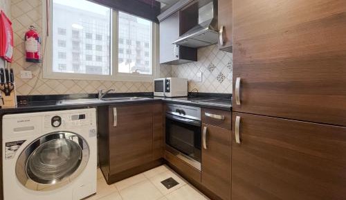 One-Bedroom Apartment with Balcony, 3 Adults