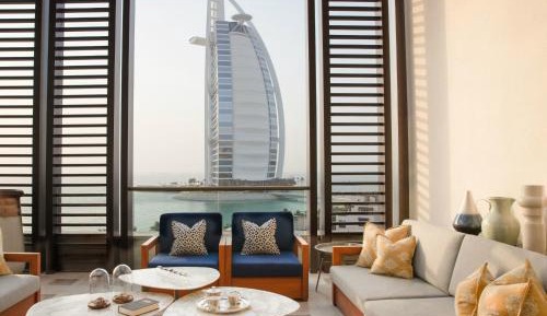 Royal Suite - with airport transfers, suite benefits and beach club access