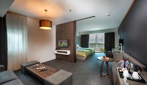 Junior Suite Twin Room - Lagoon View