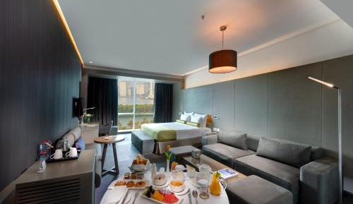 Premium King Room - Lagoon View 