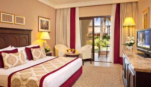 Al Rawda Two Bedroom Suite, Queen Bed, Garden View - Includes 20% Discount on F&B