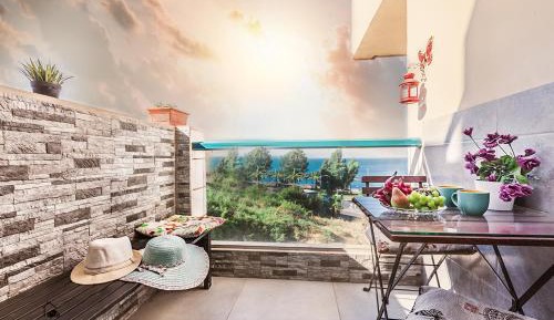 Apartment with Sea View