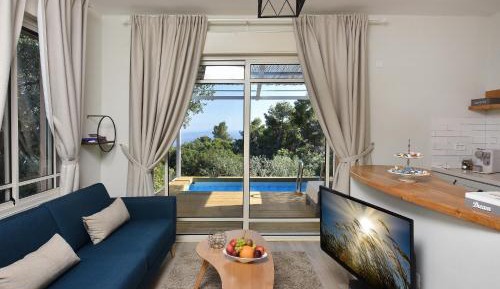 Suite with Private Pool
