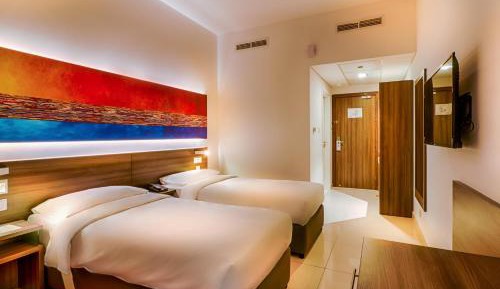 Family Room - includes 20% off Food & Beverage (excluding in-room dining)