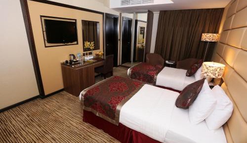 AlHamra Classic Family two Bedroom Suite