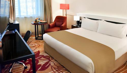 Superior Queen Room with 20% off F&B