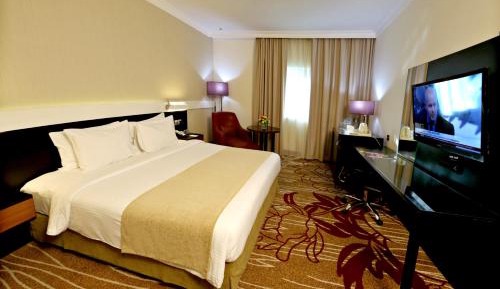 Executive King Room with 20% off F&B