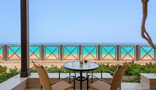 Al Bawadi Suite Queen Bed Ocean View - Includes 20% Discount on F&B