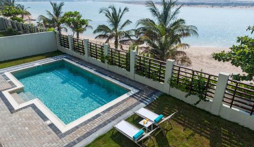 Four Bedroom Pool Villa Sea View