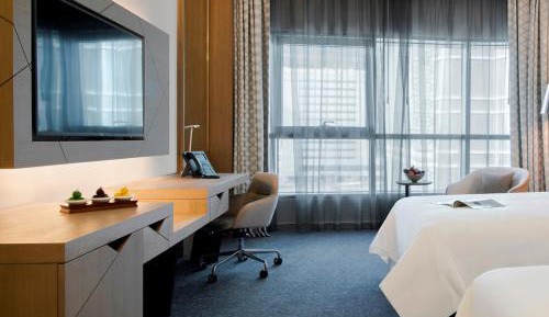 Twin Room with Club Lounge Access