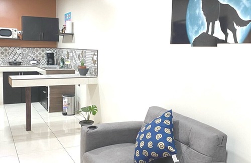San Antonio de Belen Apartment | Kazakh Place Ac