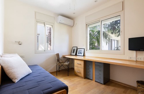 Almagor Villa | Almagor House