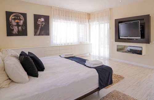 Eilat Villa | YalaRent Olive Tree Villa with Private Pool