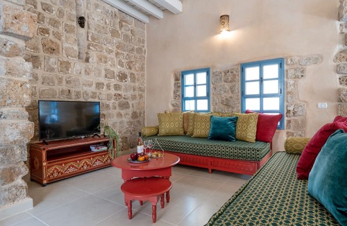 Acre Old City Bed & Breakfast | Arabesque Arts & Residency