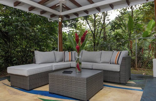 Portalon House | Casa Cedro - Portasol Vacation Rentals