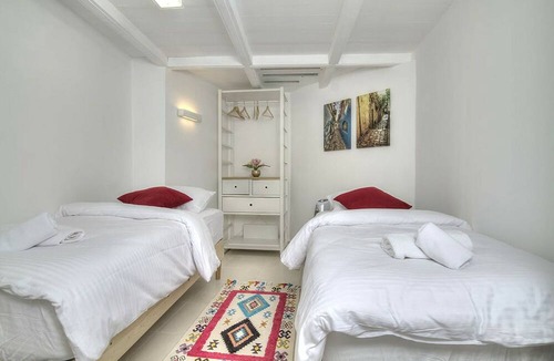 Safed Old City Apartment | Rashbi 54