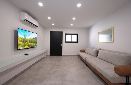 Tiberias Villa | Villa Blue Horizon